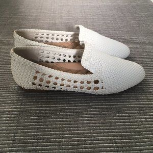 Birdies Vegan Leather Starling Flats in White Woven US 6 & 6.5
